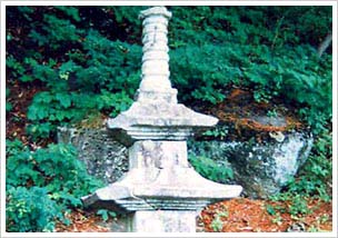 금대사 3층 석탑